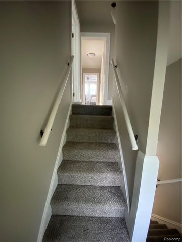 15551 N Park Avenue, Eastpointe, MI 48021