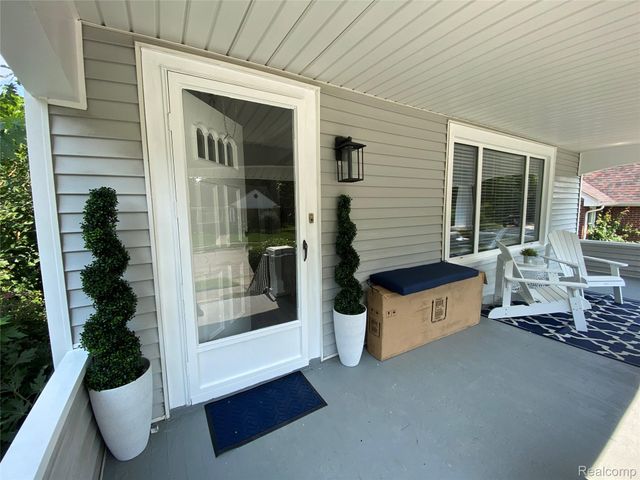 15551 N Park Avenue, Eastpointe, MI 48021