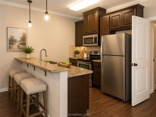 405 A&B Ash Street, College Station, TX 77840