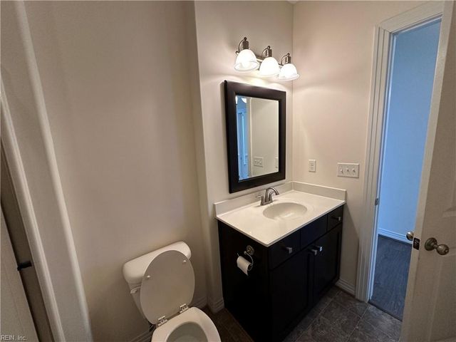2212 Martlet LN, Virginia Beach, VA 23456
