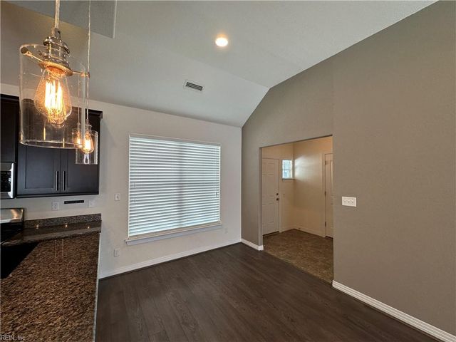2212 Martlet LN, Virginia Beach, VA 23456