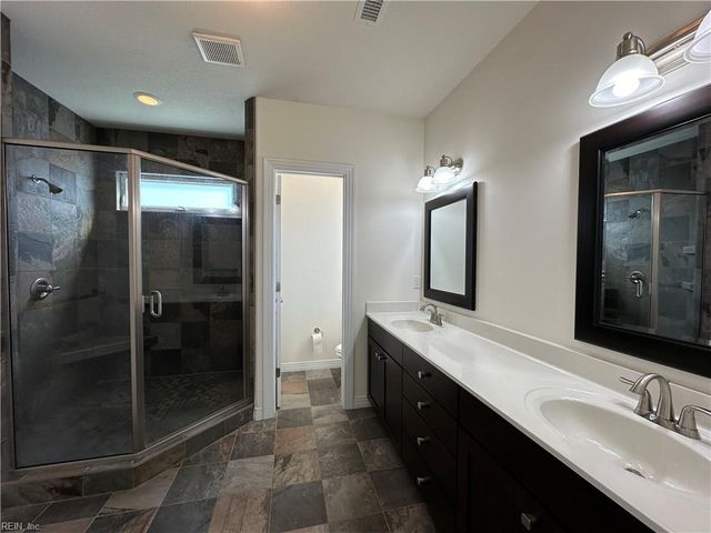 2212 Martlet LN, Virginia Beach, VA 23456