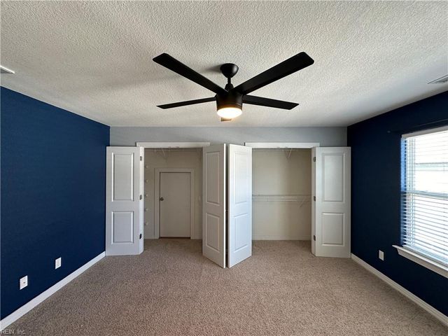 2212 Martlet LN, Virginia Beach, VA 23456