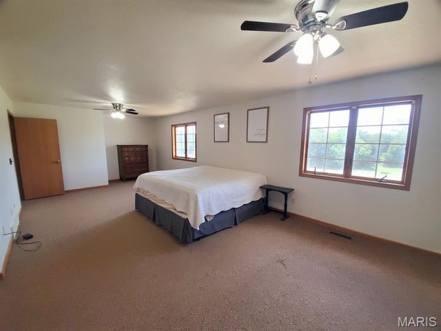 18218 Highway D, Kahoka, MO 63445