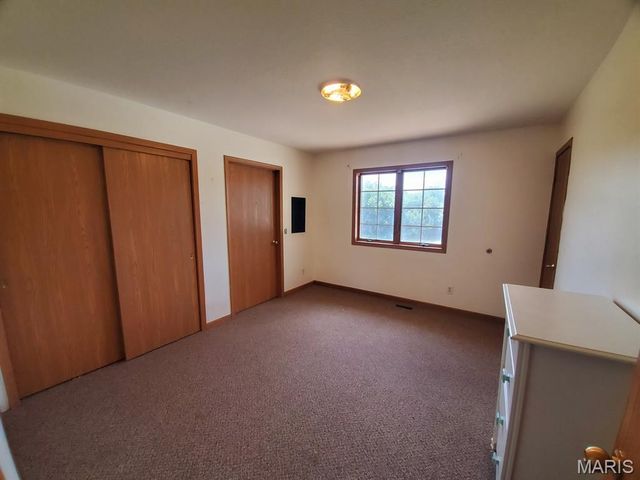 18218 Highway D, Kahoka, MO 63445