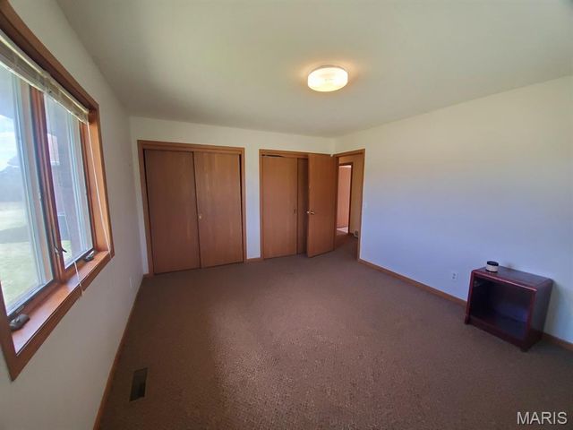 18218 Highway D, Kahoka, MO 63445