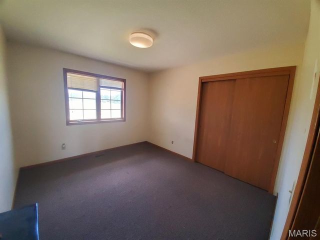 18218 Highway D, Kahoka, MO 63445