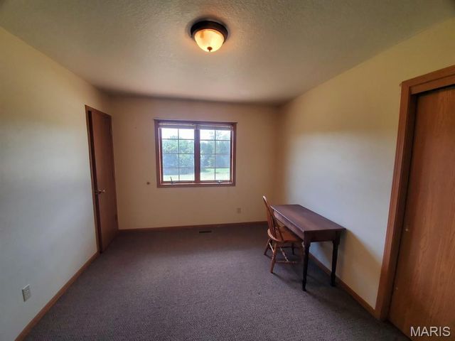 18218 Highway D, Kahoka, MO 63445