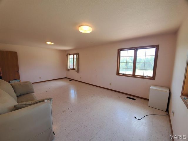 18218 Highway D, Kahoka, MO 63445