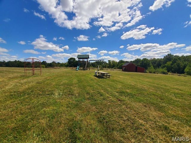 18218 Highway D, Kahoka, MO 63445