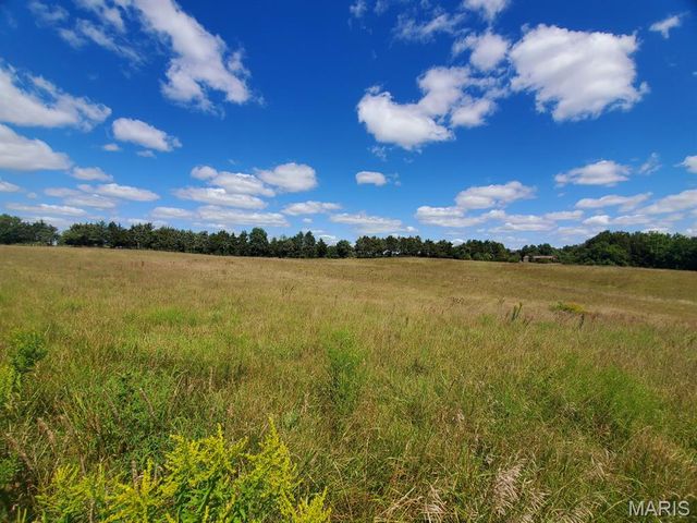 18218 Highway D, Kahoka, MO 63445