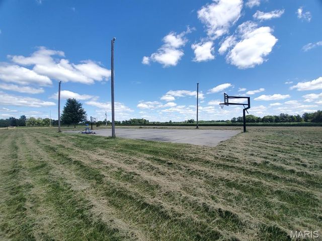 18218 Highway D, Kahoka, MO 63445