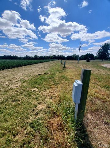 18218 Highway D, Kahoka, MO 63445