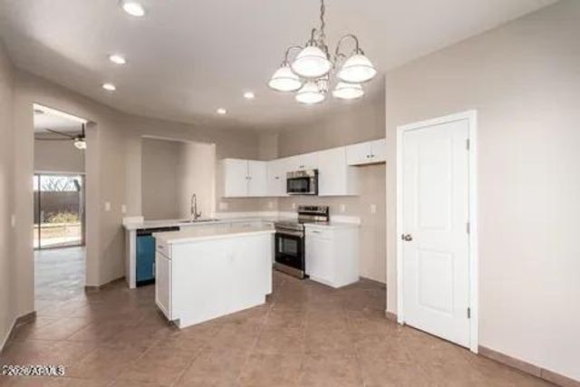 40620 N KEY Lane, Anthem, AZ 85086