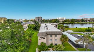 6470 HOLLYWOOD BOULEVARD 110, Sarasota, FL 34231