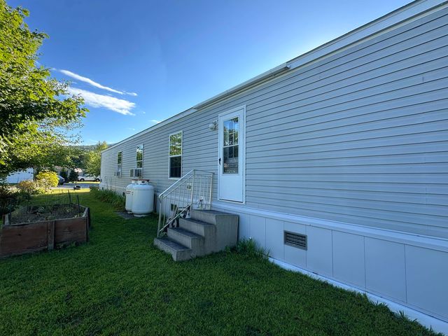 376 W Highland Drive, Johnson, VT 05656