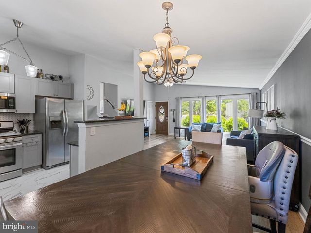 205 GLOUCESTER AVE, Somerdale, NJ 08083