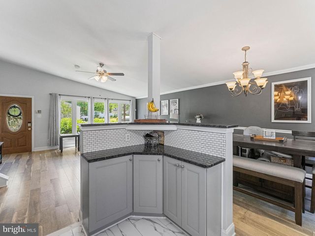 205 GLOUCESTER AVE, Somerdale, NJ 08083