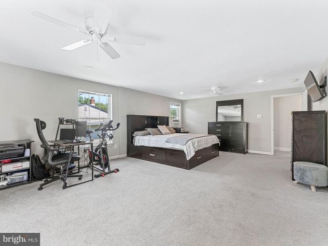 205 GLOUCESTER AVE, Somerdale, NJ 08083