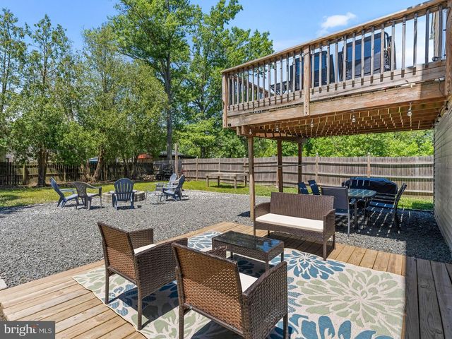 205 GLOUCESTER AVE, Somerdale, NJ 08083