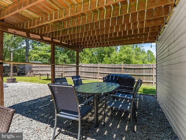 205 GLOUCESTER AVE, Somerdale, NJ 08083