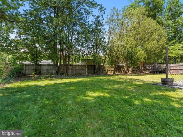205 GLOUCESTER AVE, Somerdale, NJ 08083