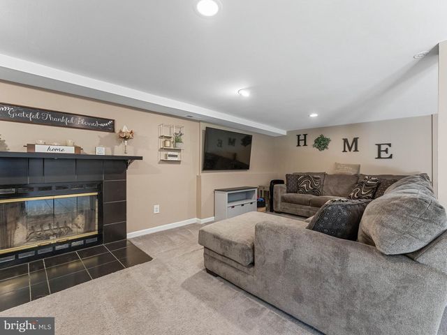 205 GLOUCESTER AVE, Somerdale, NJ 08083