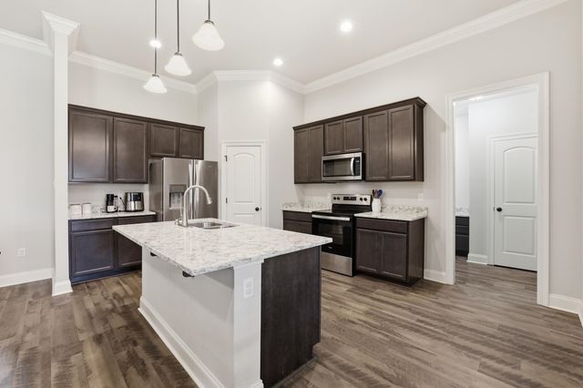 333 King George Drive, Thibodaux, LA 70301