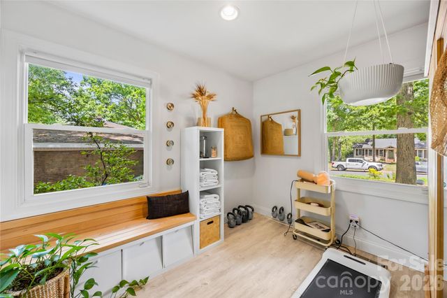 4508 Ivanhoe Place, Charlotte, NC 28205
