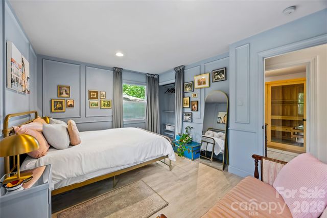 4508 Ivanhoe Place, Charlotte, NC 28205