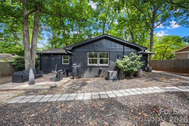 4508 Ivanhoe Place, Charlotte, NC 28205