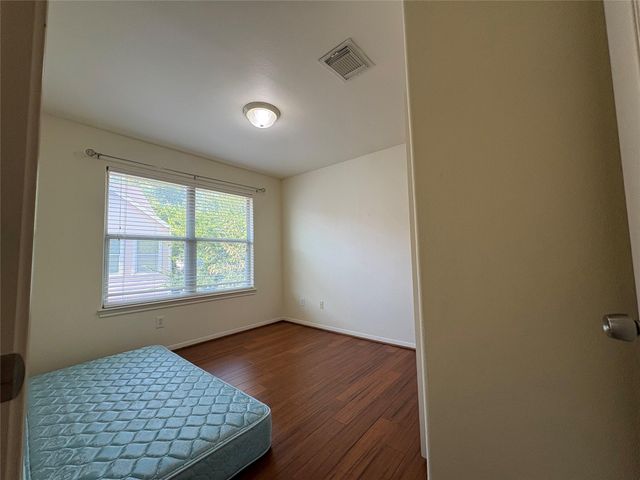 2241 Naomi Street, Houston, TX 77054