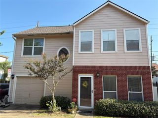 2241 Naomi Street, Houston, TX 77054