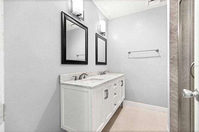 15203 SANDALWOOD DRIVE 203, Wildwood, FL 34785