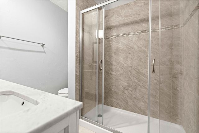 15203 SANDALWOOD DRIVE 203, Wildwood, FL 34785