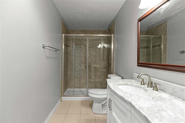 15203 SANDALWOOD DRIVE 203, Wildwood, FL 34785