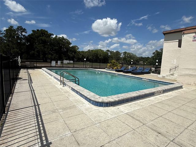 15203 SANDALWOOD DRIVE 203, Wildwood, FL 34785