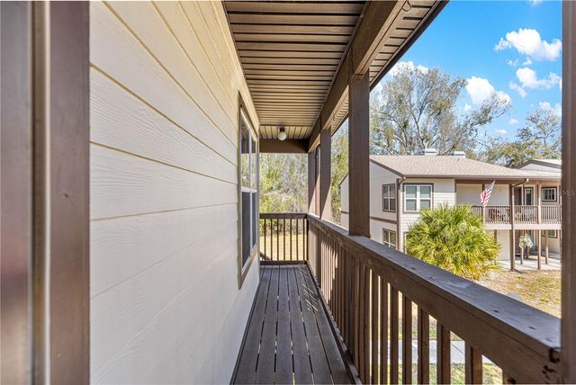 15203 SANDALWOOD DRIVE 203, Wildwood, FL 34785