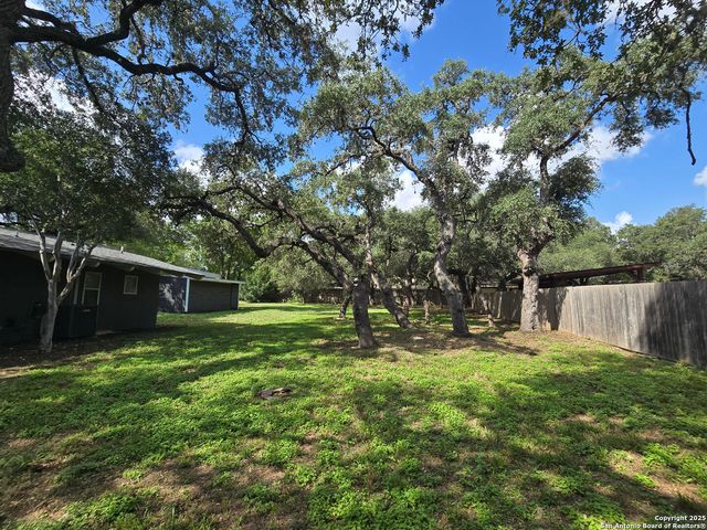 8715 Post Oak, San Antonio, TX 78217