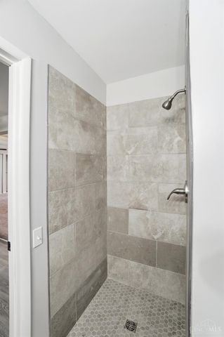 10110 Woodstock Drive, Woodlawn, OH 45215