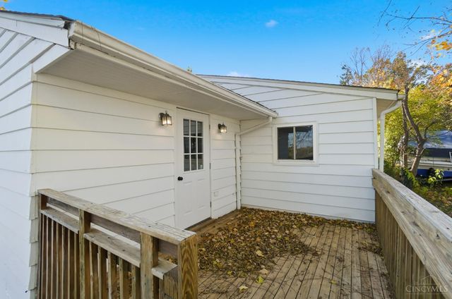 10110 Woodstock Drive, Woodlawn, OH 45215