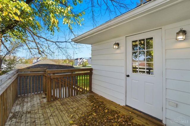 10110 Woodstock Drive, Woodlawn, OH 45215