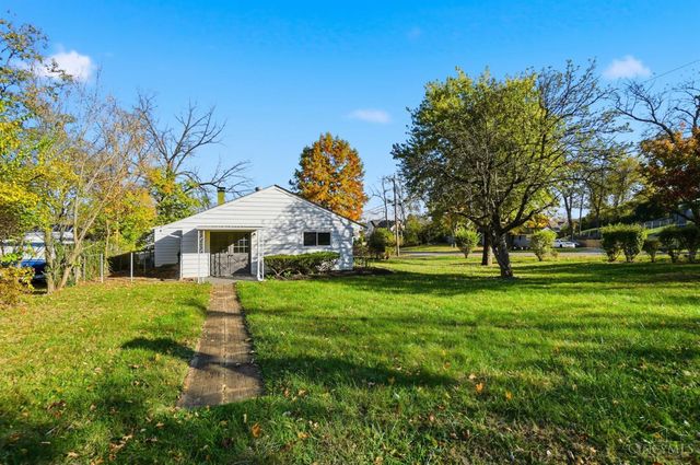 10110 Woodstock Drive, Woodlawn, OH 45215