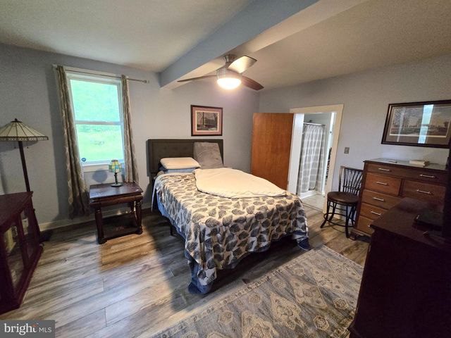 692 CASSELL RD, Elizabethtown, PA 17022