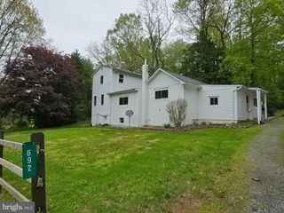692 CASSELL RD, Elizabethtown, PA 17022