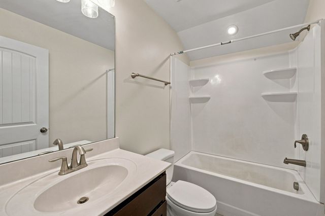 1228 Foxton Ln, Antioch, TN 37013