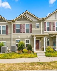 1228 Foxton Ln, Antioch, TN 37013