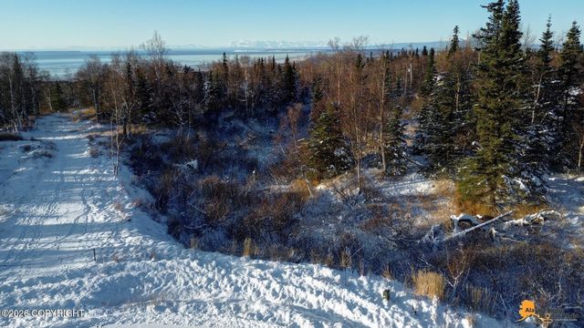 L5 Snow Flake Circle, Anchorage, AK 99516