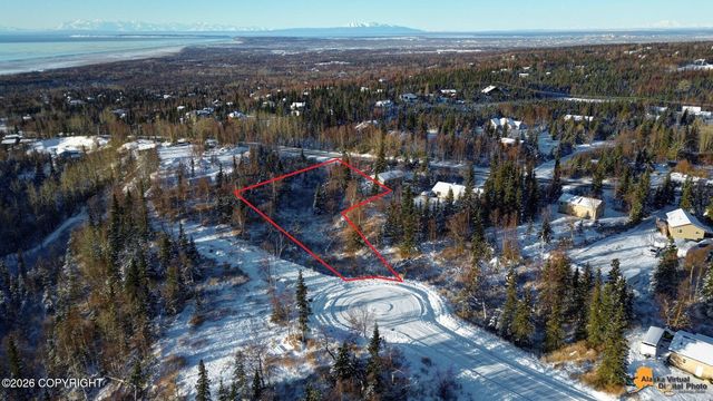 L5 Snow Flake Circle, Anchorage, AK 99516