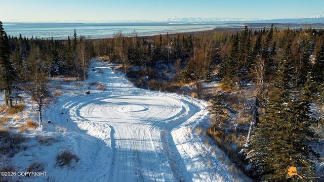 L5 Snow Flake Circle, Anchorage, AK 99516